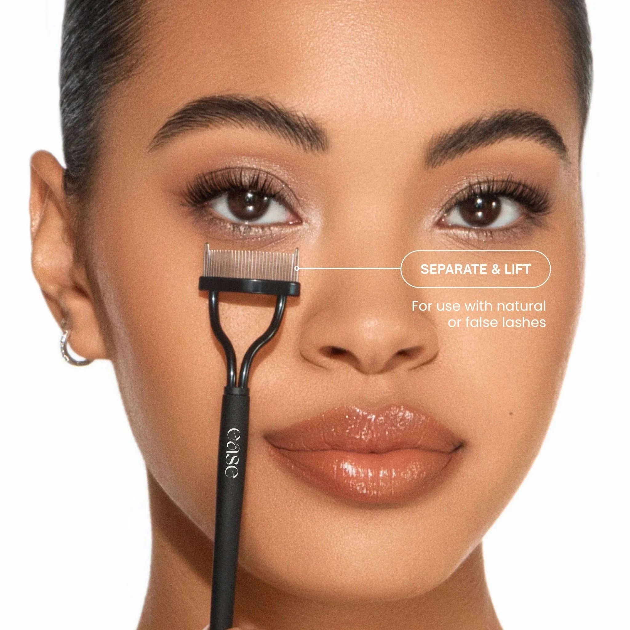 Eyelash curler with a close-up of a woman's eye, labeled 'SEPARATE & LIFT'.